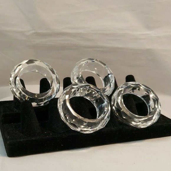 Crystal Napkin Rings Fascetted Spring Wedding Table Decor 2.5" Set of 4 Clear - Picture 2 of 8